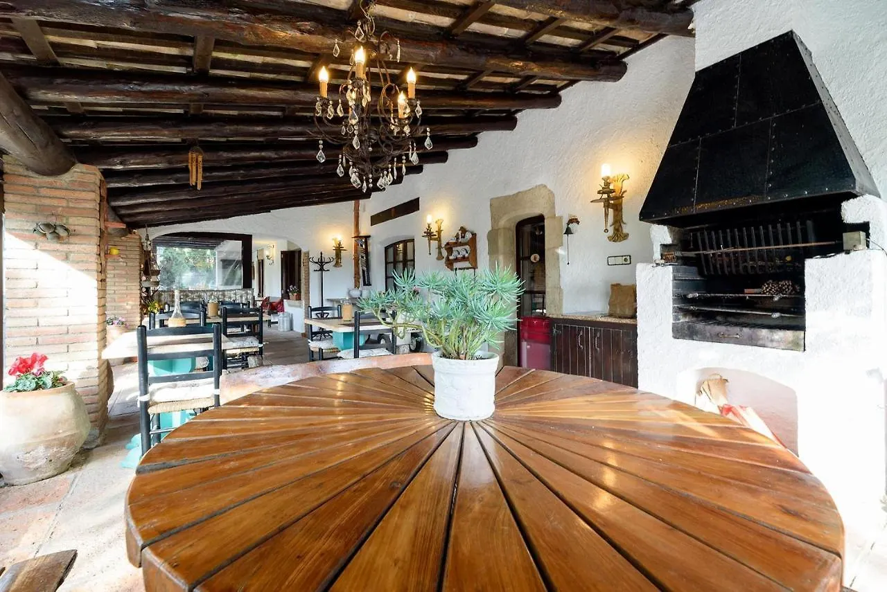 Masia Can Manent Del Bosc S XVIII Santa Eulalia de Ronsaná Landhuis