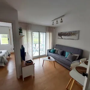 A 300 Mts De La Playa, 25 Minutos De Port Aventura Y 50 De Barcelona Appartement